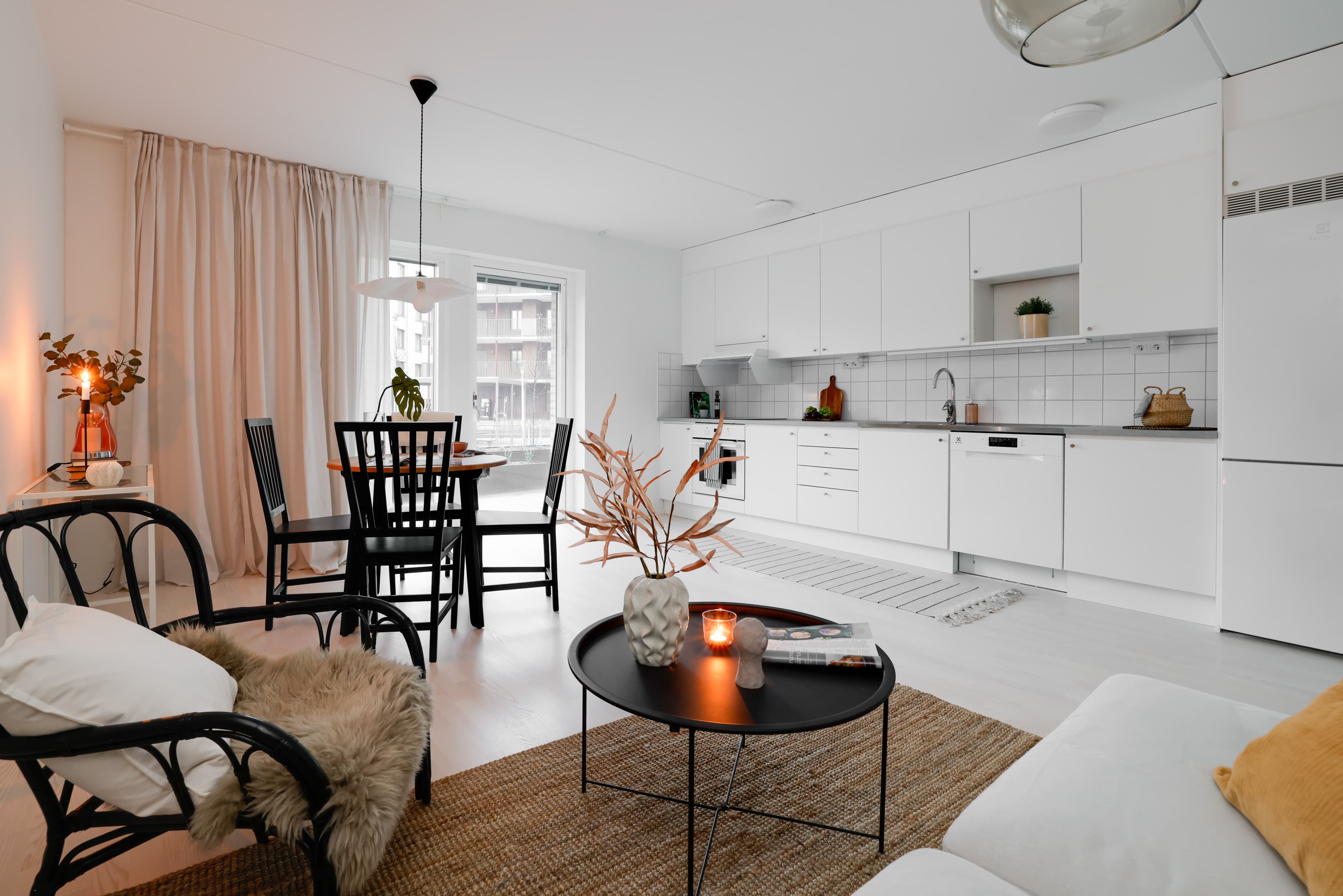 Karlsdalsallén 67, Örebro