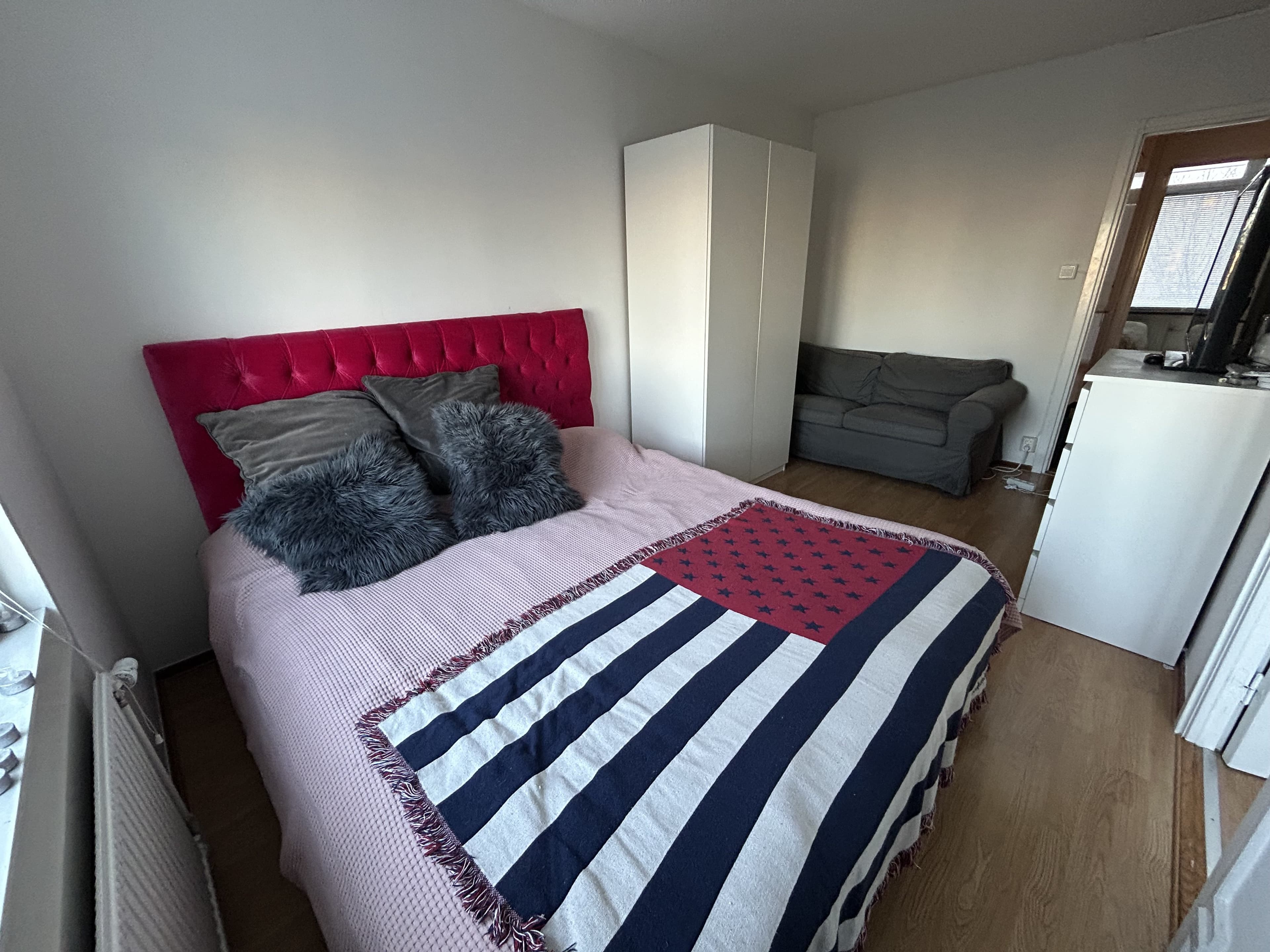 Brunskogsbacken, Farsta — photo 2